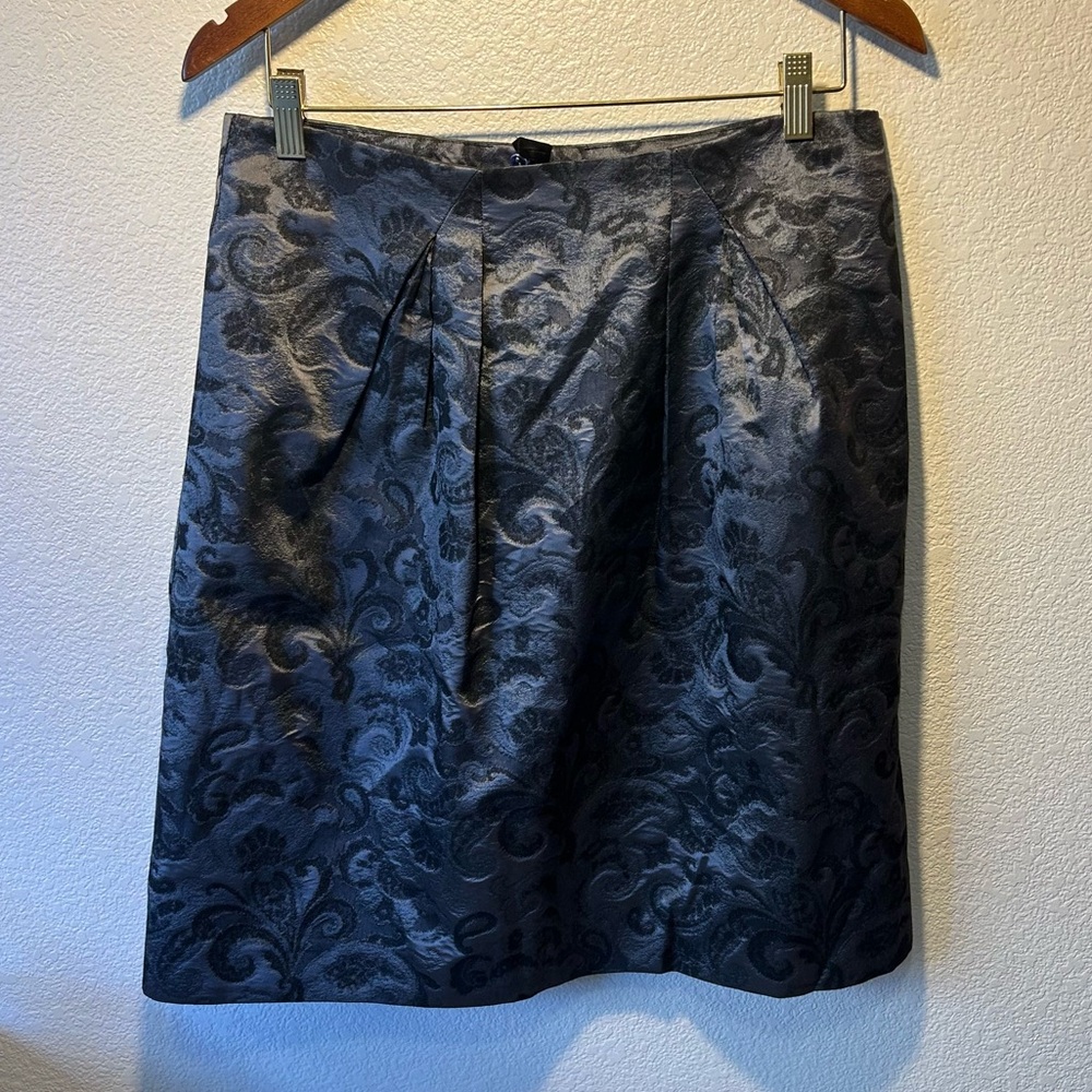 Brooks Brothers Skirt Size 6 black and gray pattern
